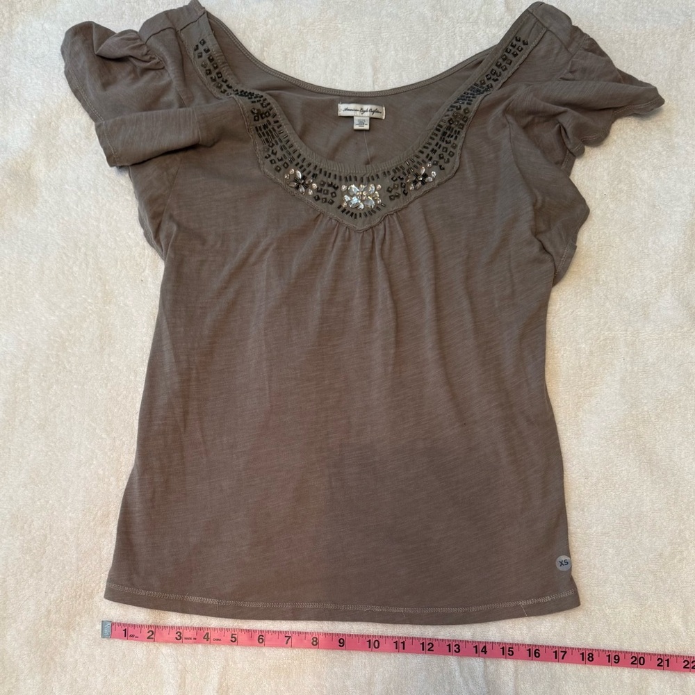 NWT American Eagle Beaded Scoop Neck Blouse – Taupe Gray, Size XS - Picture 5 of 8